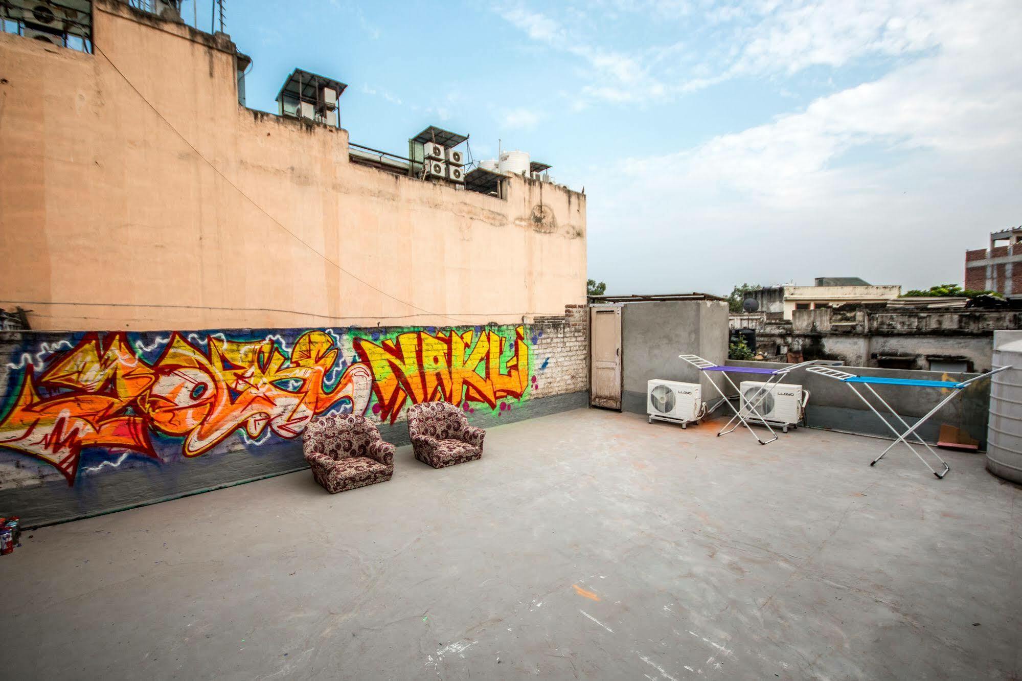 Bunk Hostel Delhi Nuova Delhi Esterno foto