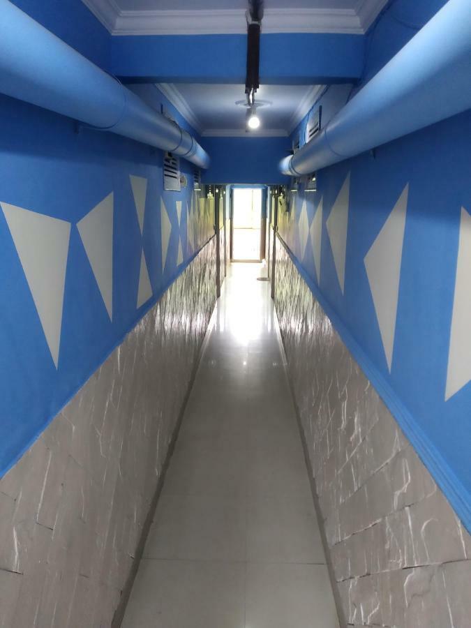 Bunk Hostel Delhi Nuova Delhi Esterno foto